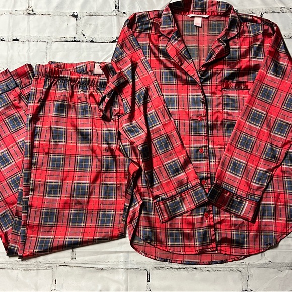 Victoria’s Secret Satin Pajama Set M - Picture 2 of 8